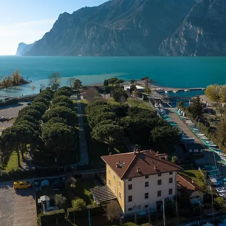 Apartment House Torbole Sul Garda